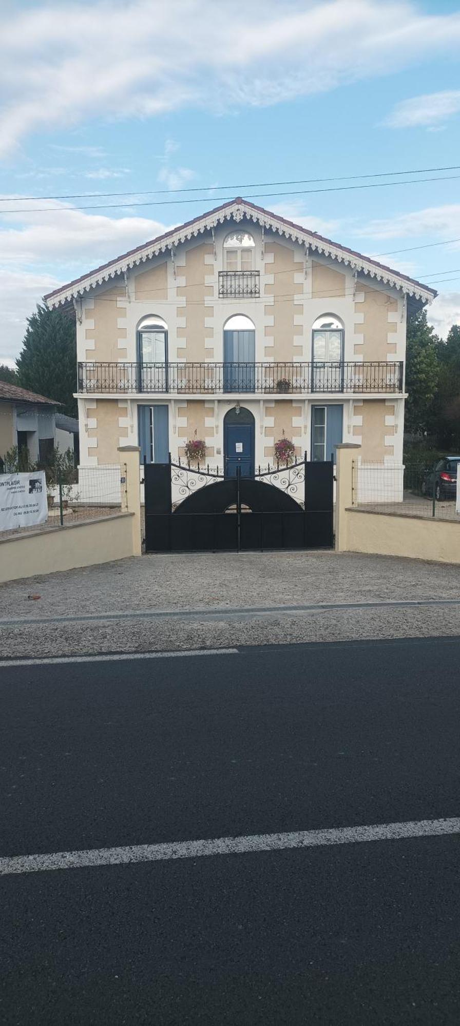 Montplaisir Bed & Breakfast Montendre ภายนอก รูปภาพ